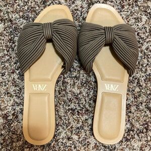 Women’s Zara flat sandals
